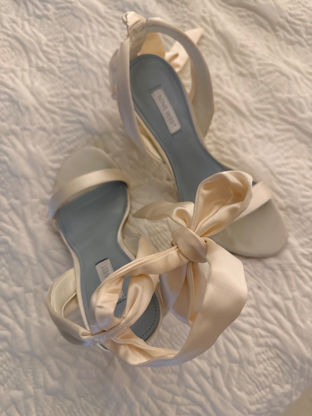 Wedding shoe - Picture 3 of 3